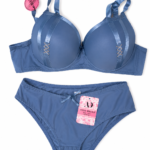 Ensemble Lingerie Bleu Saphir – Collection Lacets & Strass