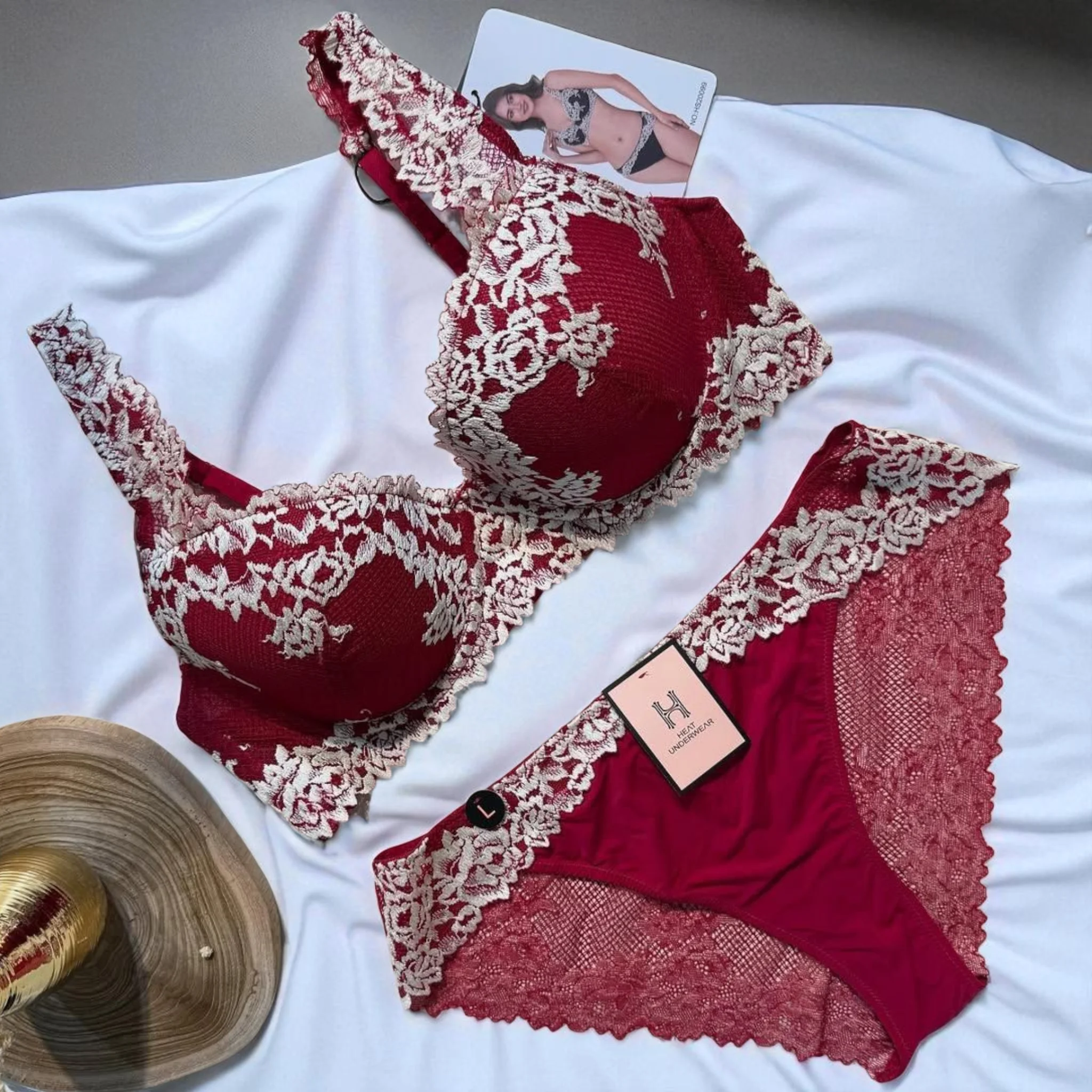 SnapInsta_to_534564250_18315641377240881_3916239208777786821_n_2.webp Deux pièces HS20099 Bordeaux – Image 1
